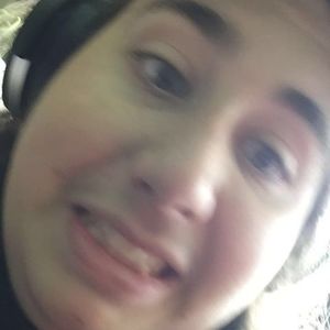 Meet your Posher, Elliott